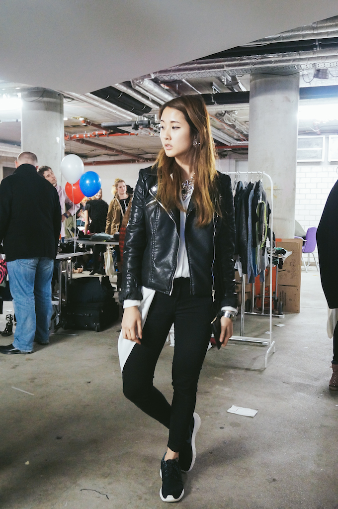 vietnamese fashion blogger, julia doan, cool outfit leather jacket, toughlookdonthurt, blogger bazaar berlin